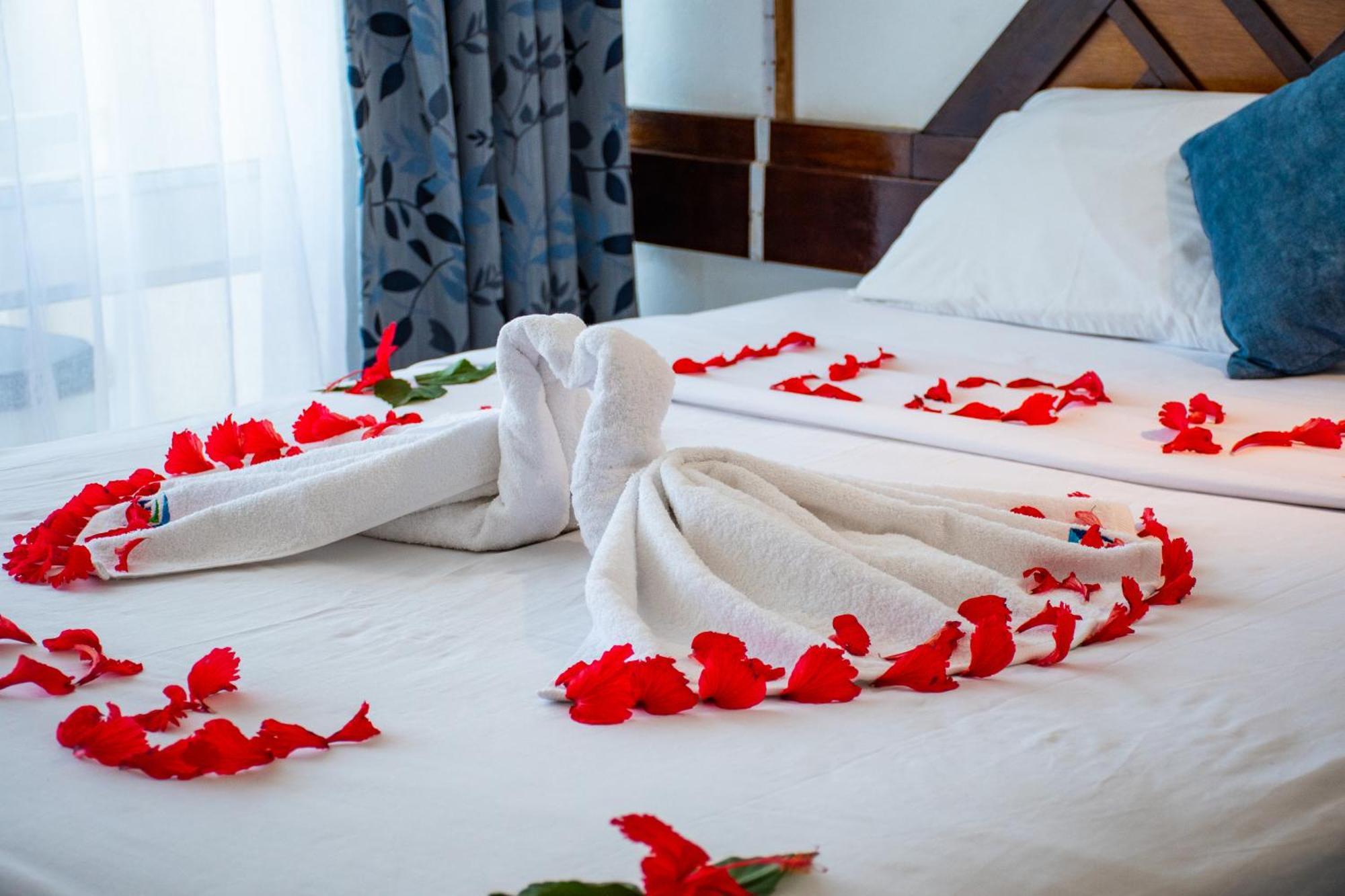 Mombasa Beach Hotel Luaran gambar